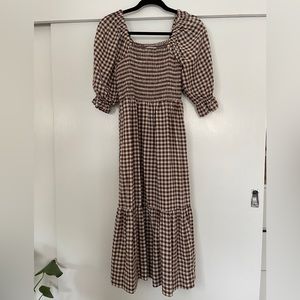 Lucie Elbow-Sleeve Smocked Midi Dress in Gingham